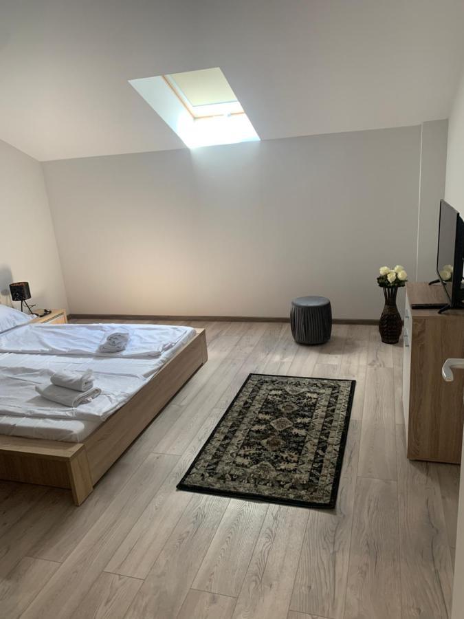 Laur Residence Timişoara Exteriör bild